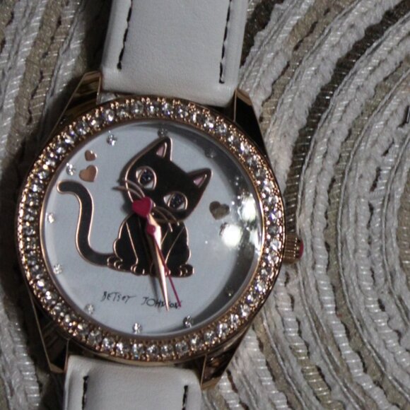 NEW WITH TAGS AUTHENTIC BETSEY JOHNSON MOVING HEAD CAT WATCH DARLING!! main image 7